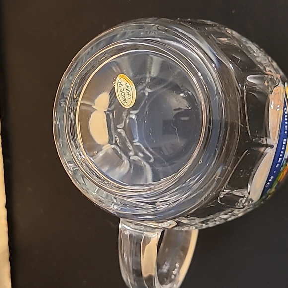 Brew Thru Outer Banks, NC Glass Beer Stein - Picture 6 of 7